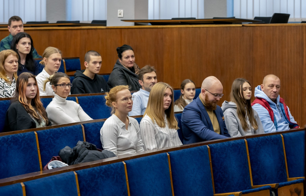 Stypendia dla najlepszych sportowców w mieście [FOTO]