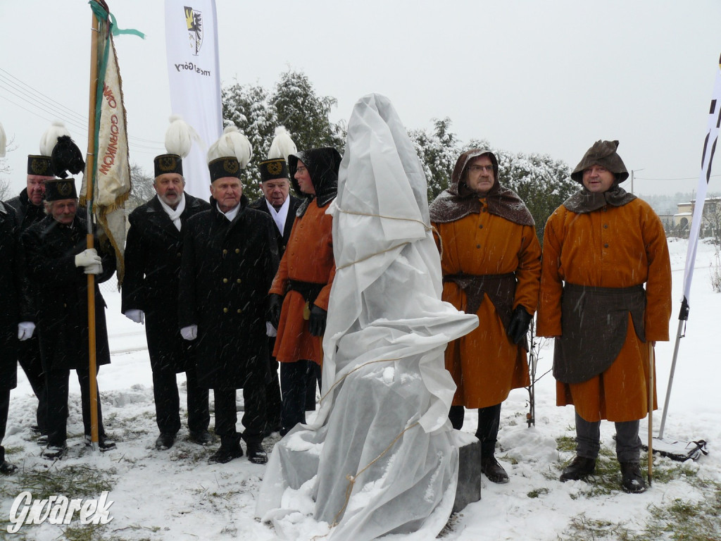 Pniowiec. Odsłonięcie rzeźby gwarka  [ZDJĘCIA]