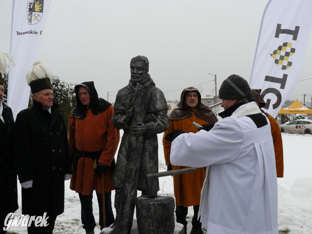 Pniowiec. Odsłonięcie rzeźby gwarka  [ZDJĘCIA]