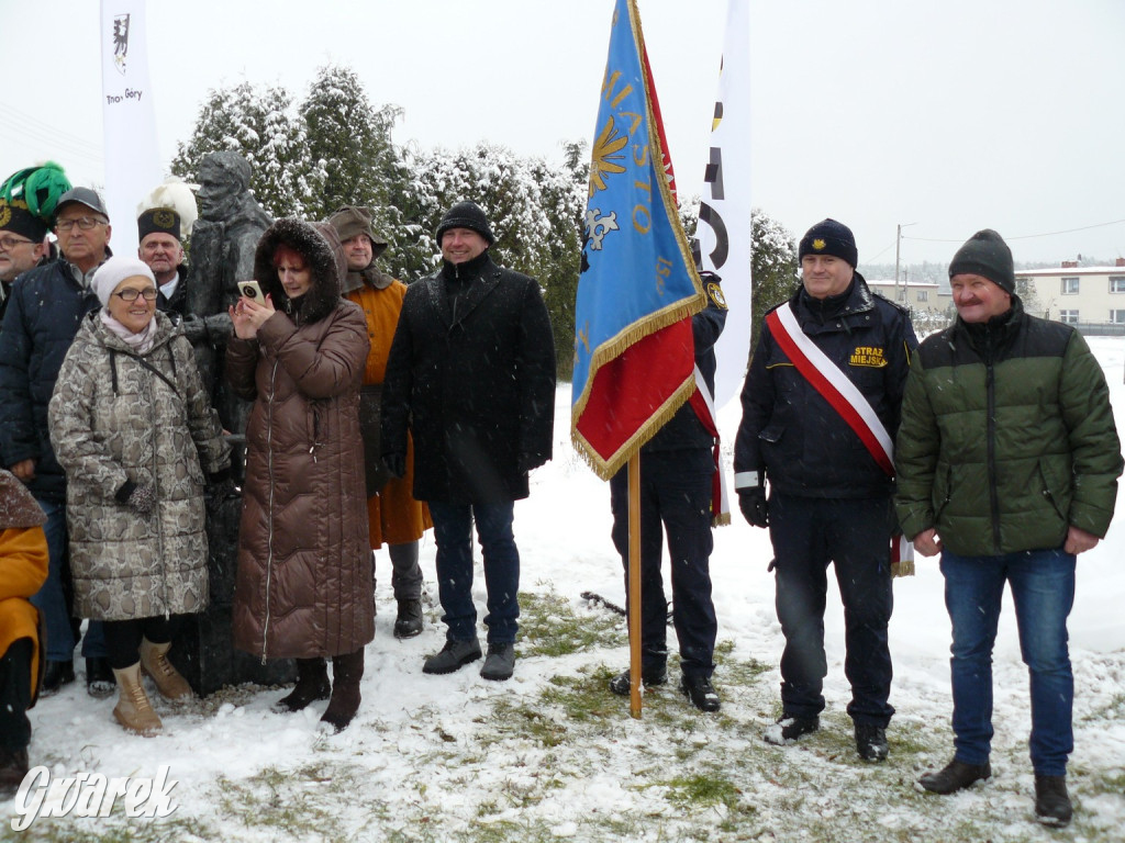 Pniowiec. Odsłonięcie rzeźby gwarka  [ZDJĘCIA]