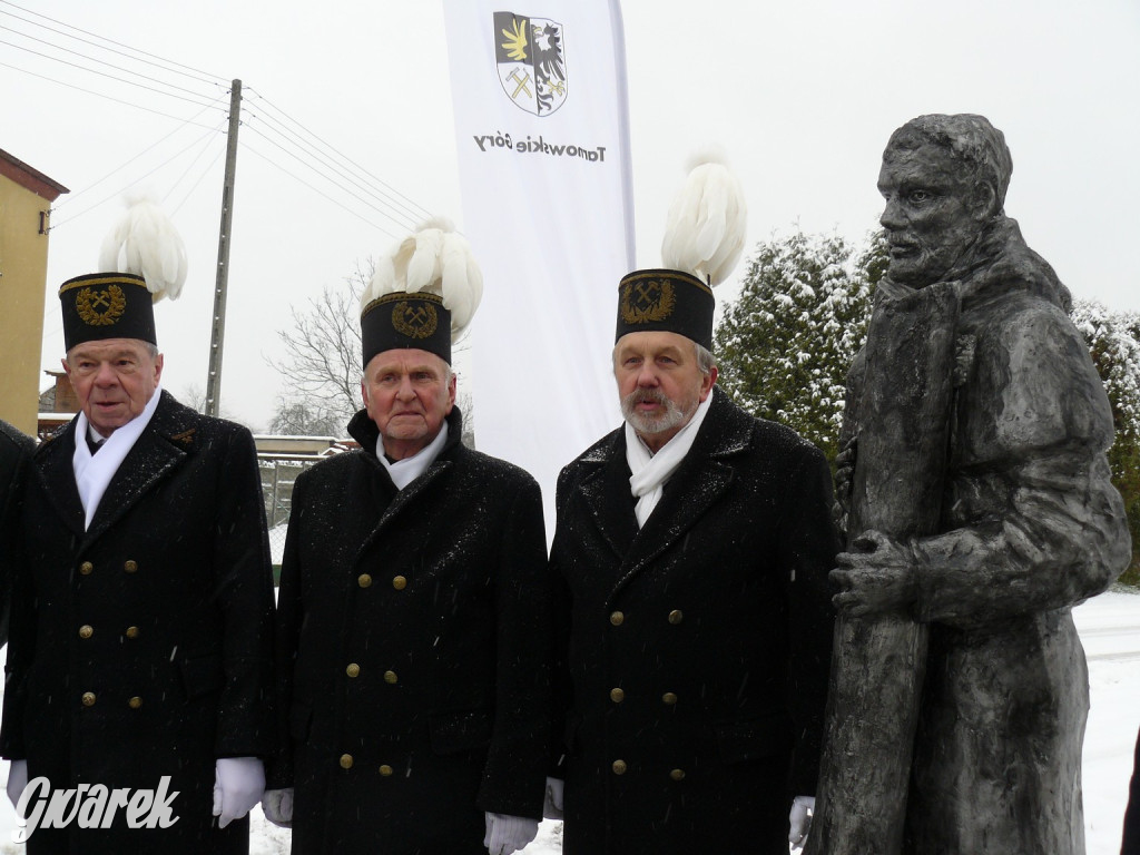 Pniowiec. Odsłonięcie rzeźby gwarka  [ZDJĘCIA]