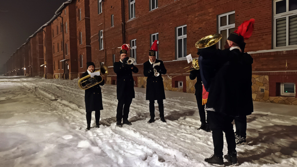 Radzionków, Bytom. Górnicze pobudki z okazji Barbórki [FOTO]