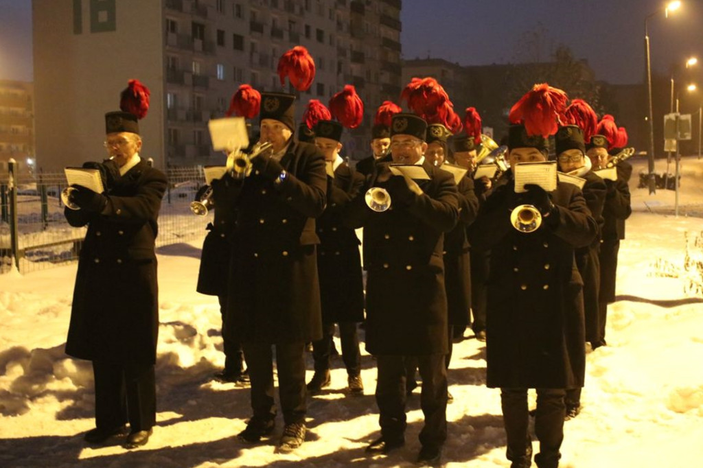 O świcie na osiedlu zagrała orkiestra górnicza