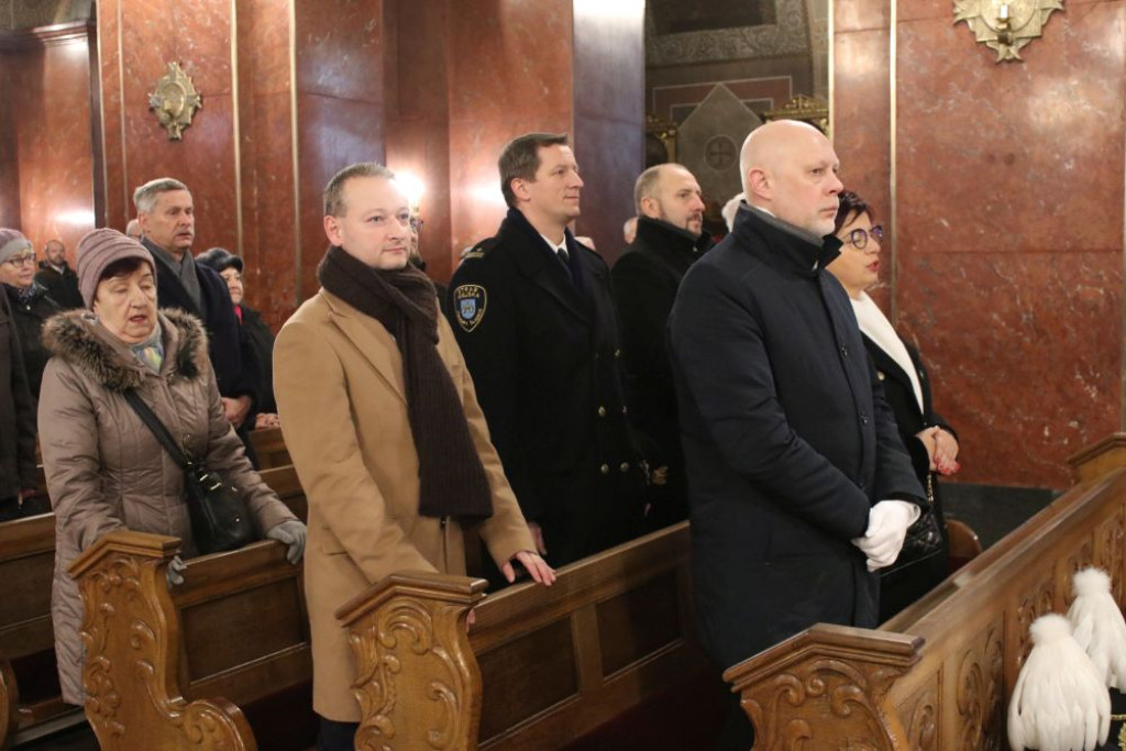 O świcie na osiedlu zagrała orkiestra górnicza