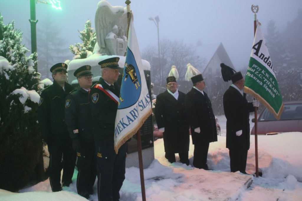 O świcie na osiedlu zagrała orkiestra górnicza