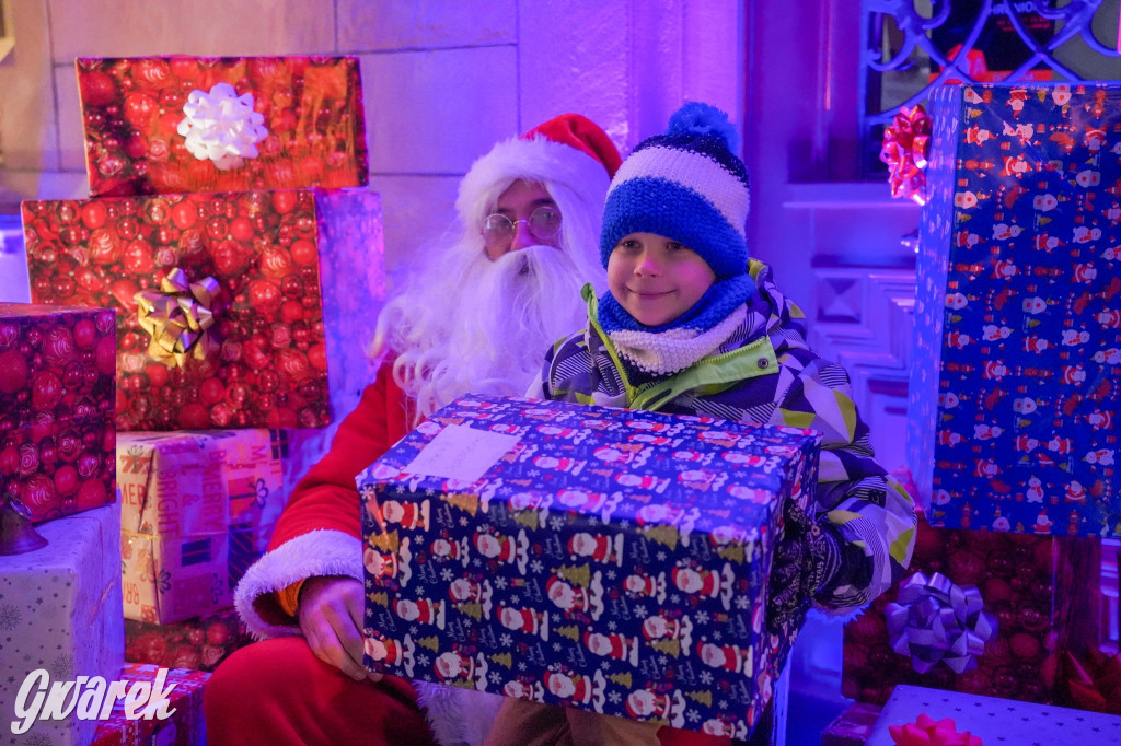 Mikołaj na rynku w Tarnowskich Górach