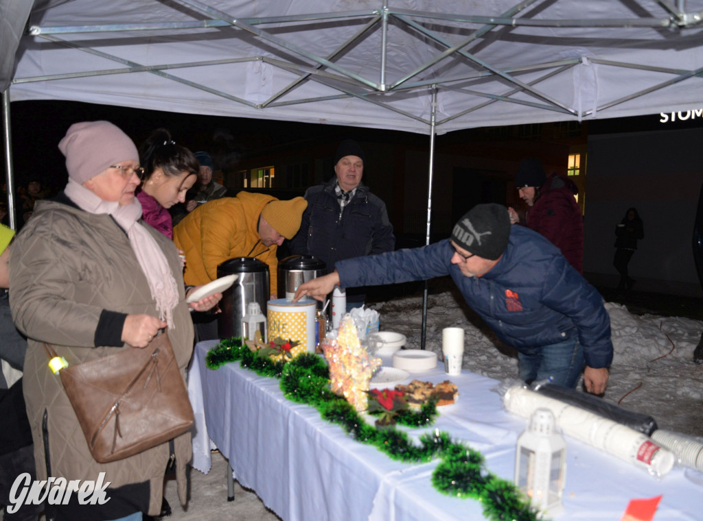 Strojenie choinki w Strzybnicy [ZDJĘCIA]