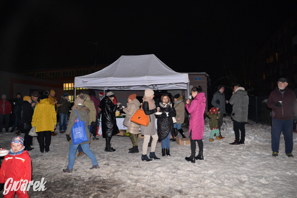 Strojenie choinki w Strzybnicy [ZDJĘCIA]