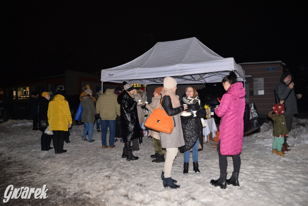 Strojenie choinki w Strzybnicy [ZDJĘCIA]