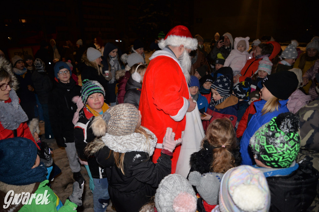 Strojenie choinki w Strzybnicy [ZDJĘCIA]