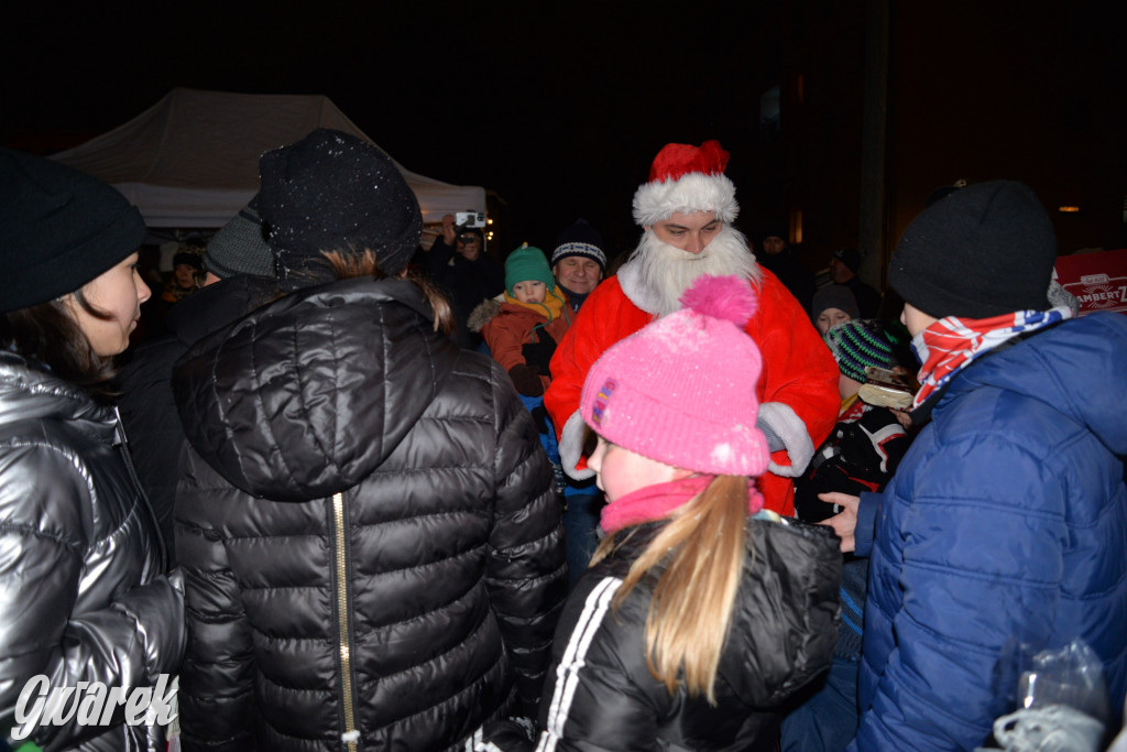 Strojenie choinki w Strzybnicy [ZDJĘCIA]