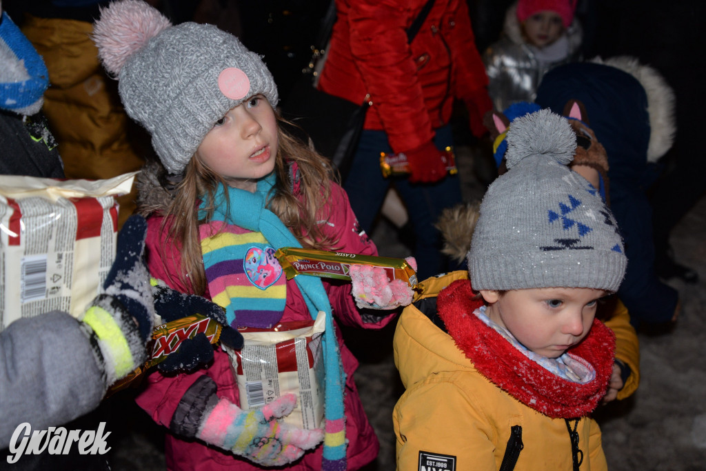 Strojenie choinki w Strzybnicy [ZDJĘCIA]