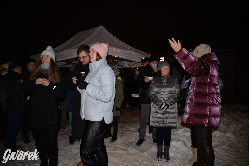 Strojenie choinki w Strzybnicy [ZDJĘCIA]