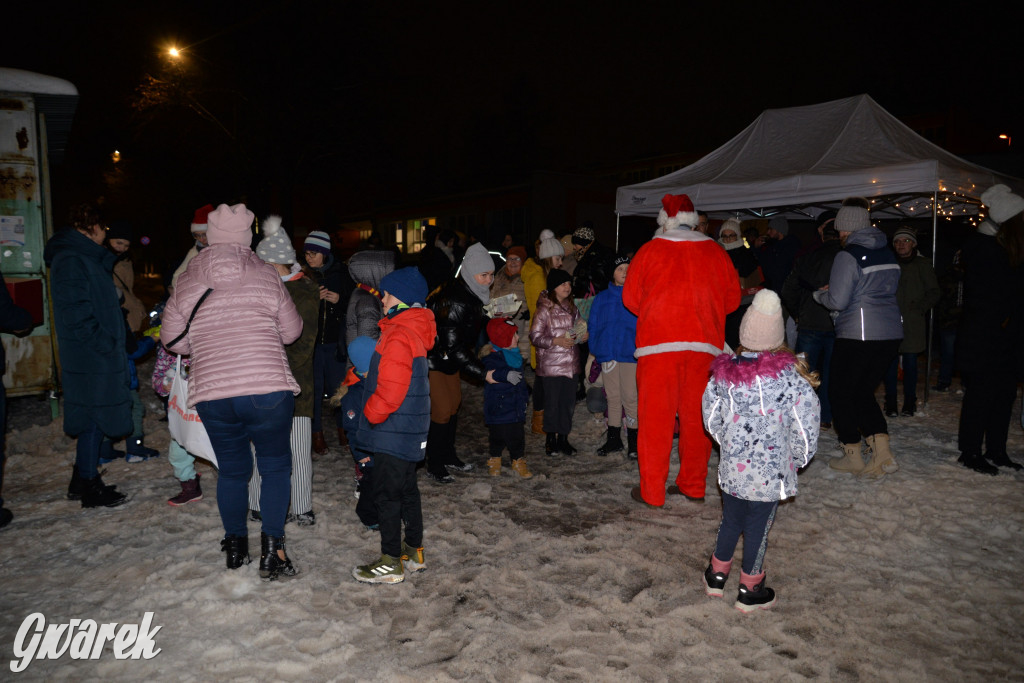 Strojenie choinki w Strzybnicy [ZDJĘCIA]