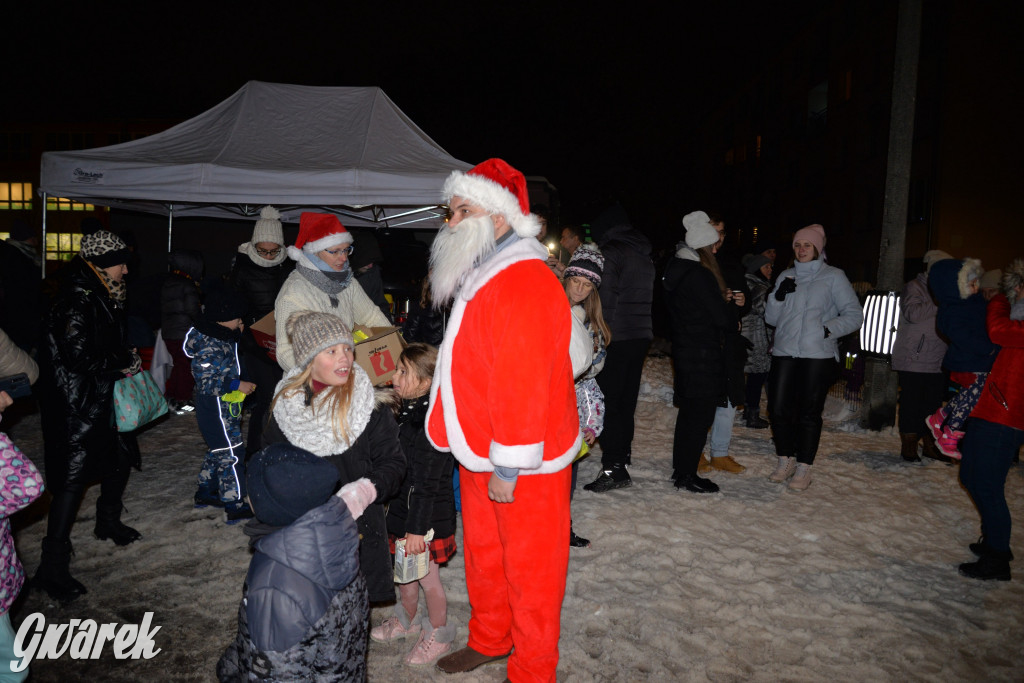 Strojenie choinki w Strzybnicy [ZDJĘCIA]