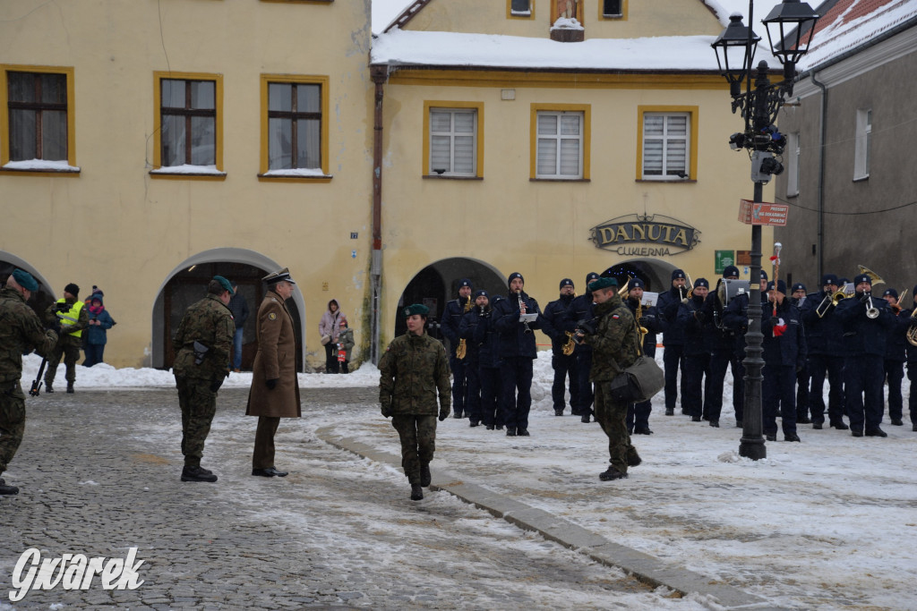 Tarnowskie Góry. Przysięga wojskowa na rynku