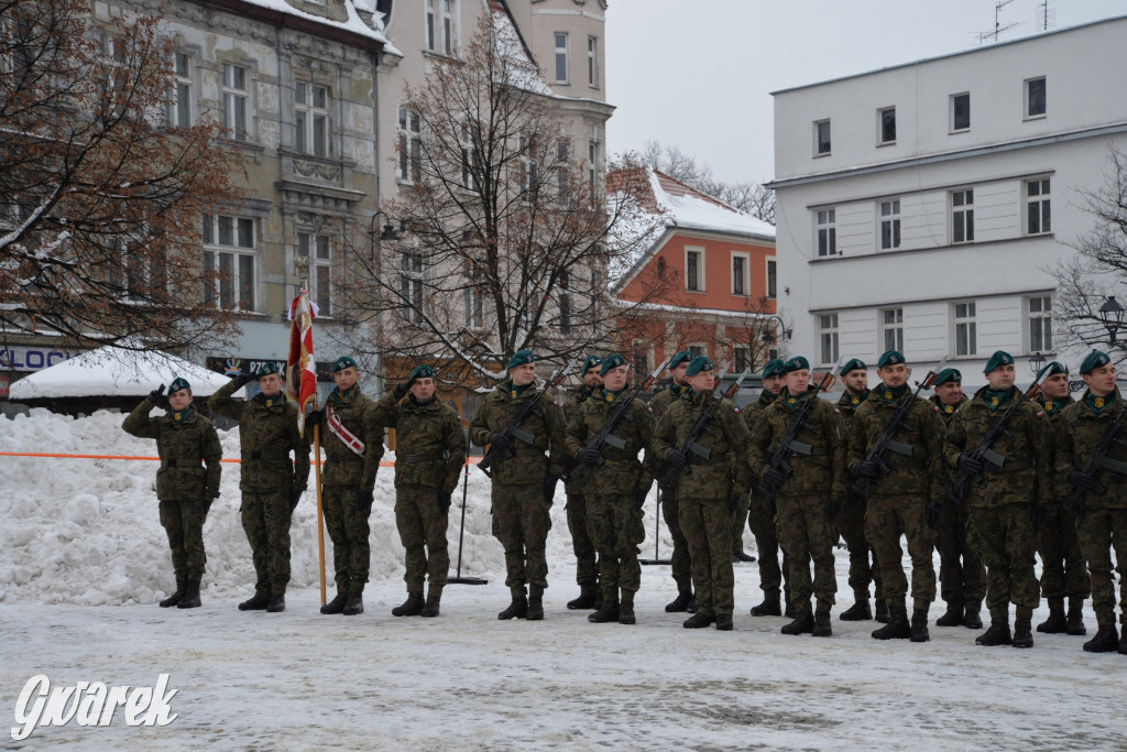 Tarnowskie Góry. Przysięga wojskowa na rynku