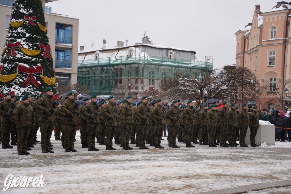 Tarnowskie Góry. Przysięga wojskowa na rynku