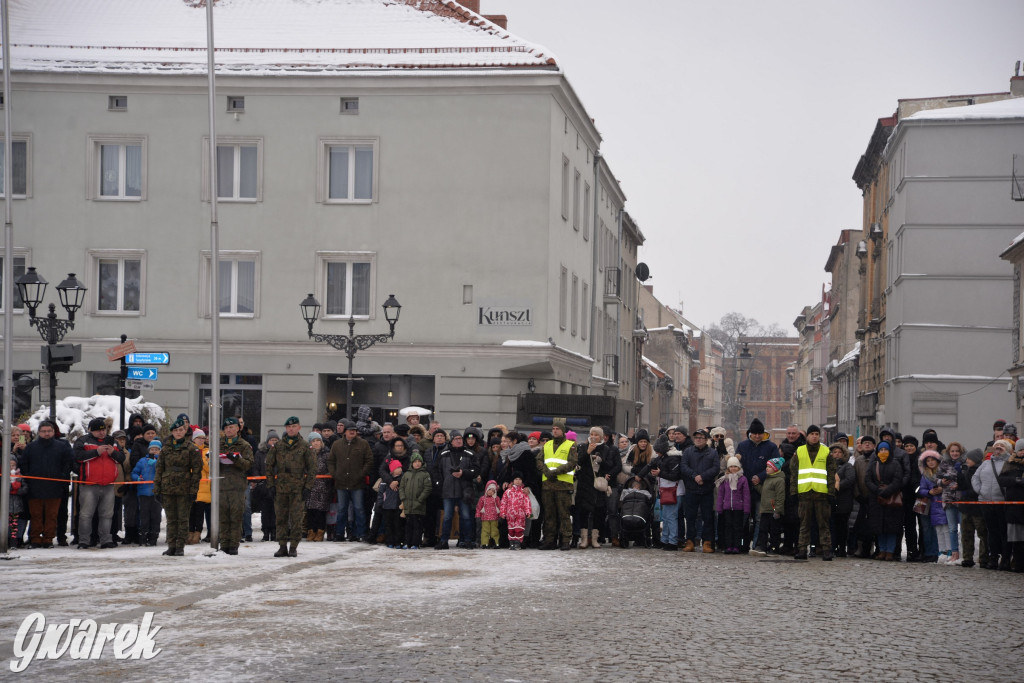 Tarnowskie Góry. Przysięga wojskowa na rynku