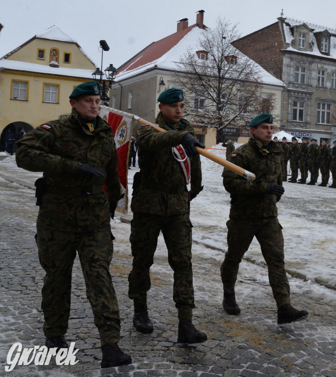 Tarnowskie Góry. Przysięga wojskowa na rynku