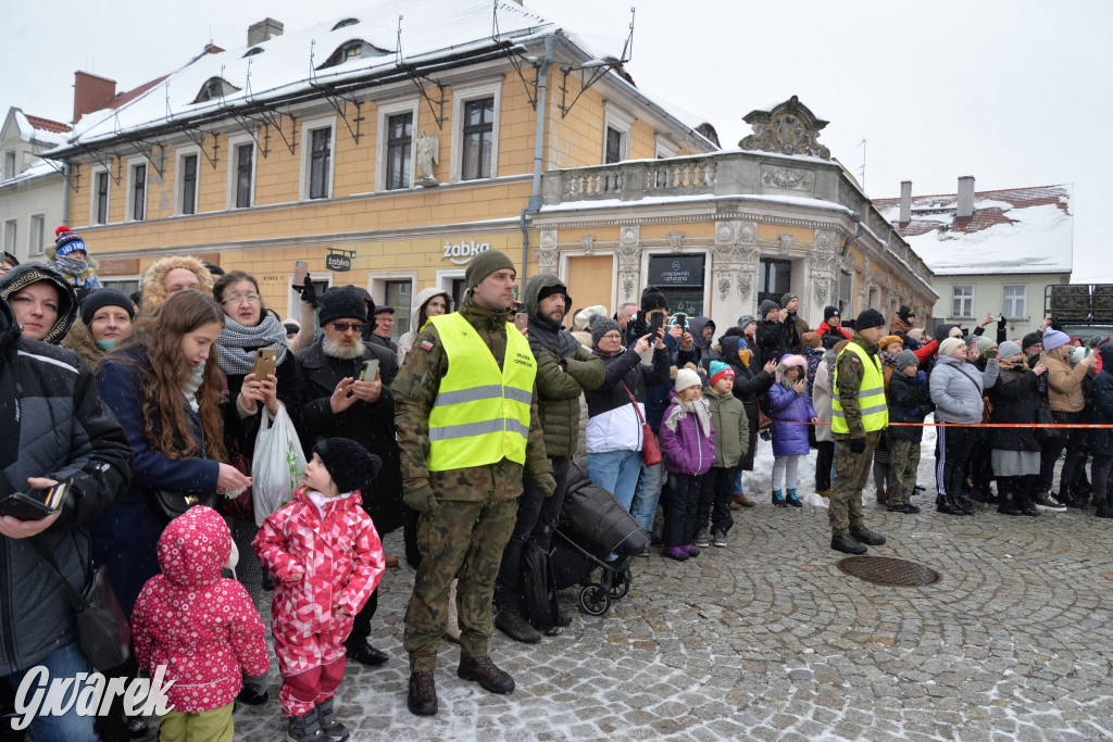 Tarnowskie Góry. Przysięga wojskowa na rynku