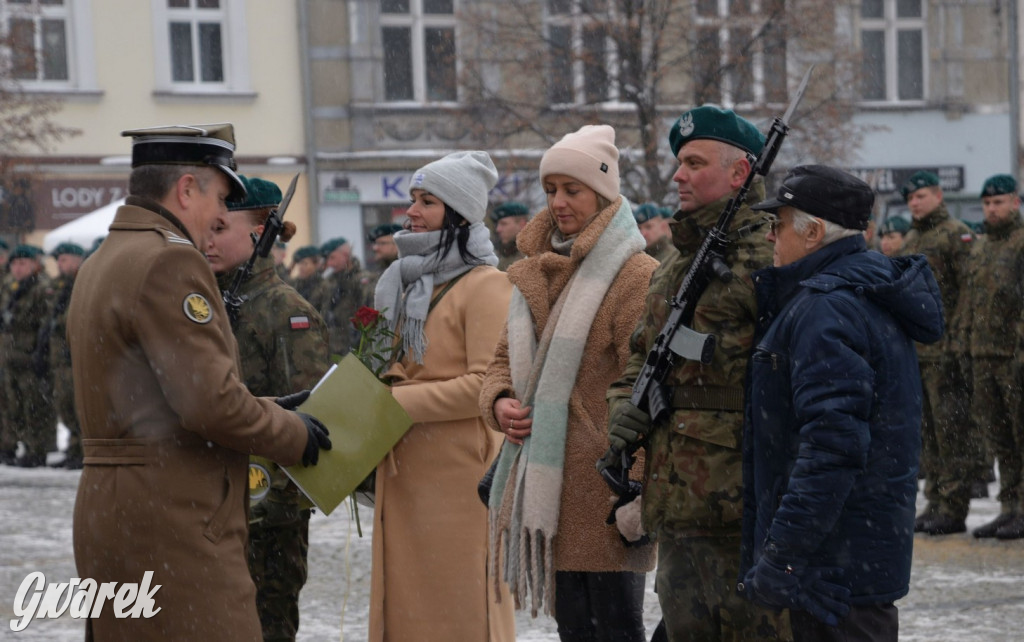 Tarnowskie Góry. Przysięga wojskowa na rynku