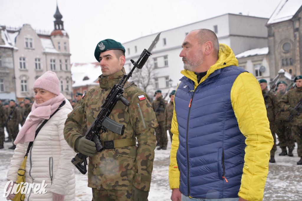 Tarnowskie Góry. Przysięga wojskowa na rynku