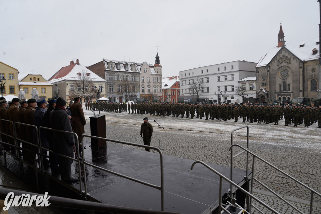 Tarnowskie Góry. Przysięga wojskowa na rynku