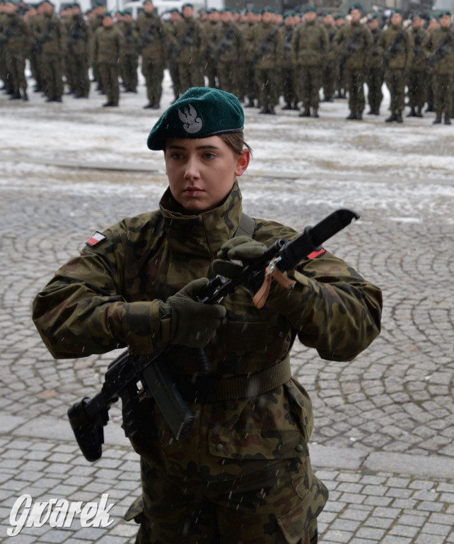 Tarnowskie Góry. Przysięga wojskowa na rynku