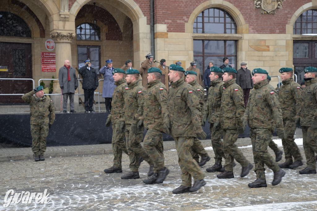 Tarnowskie Góry. Przysięga wojskowa na rynku