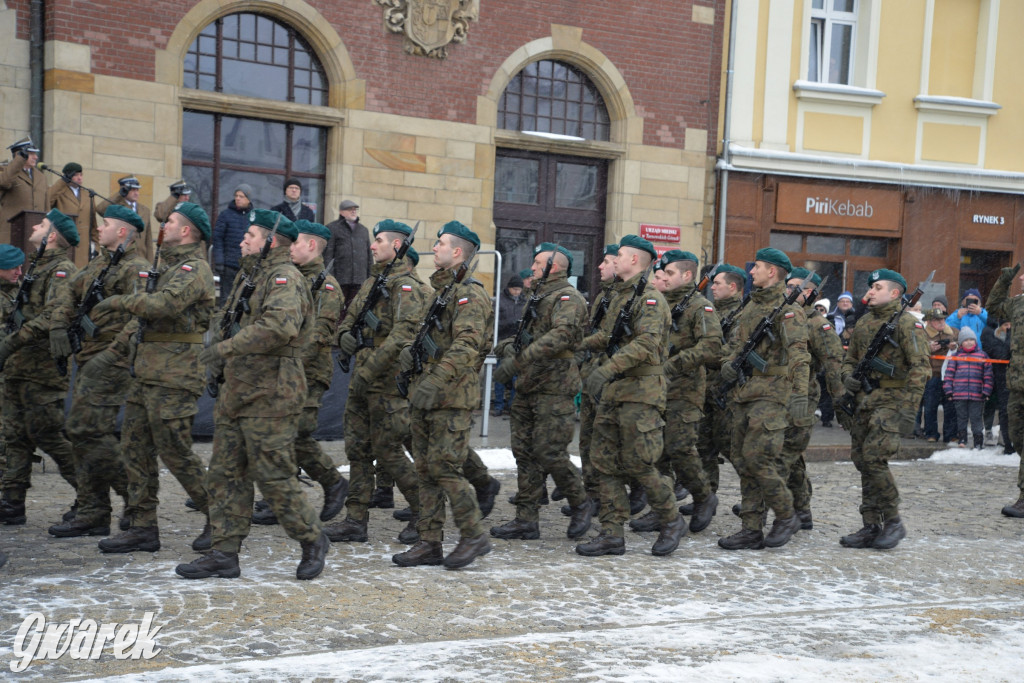 Tarnowskie Góry. Przysięga wojskowa na rynku