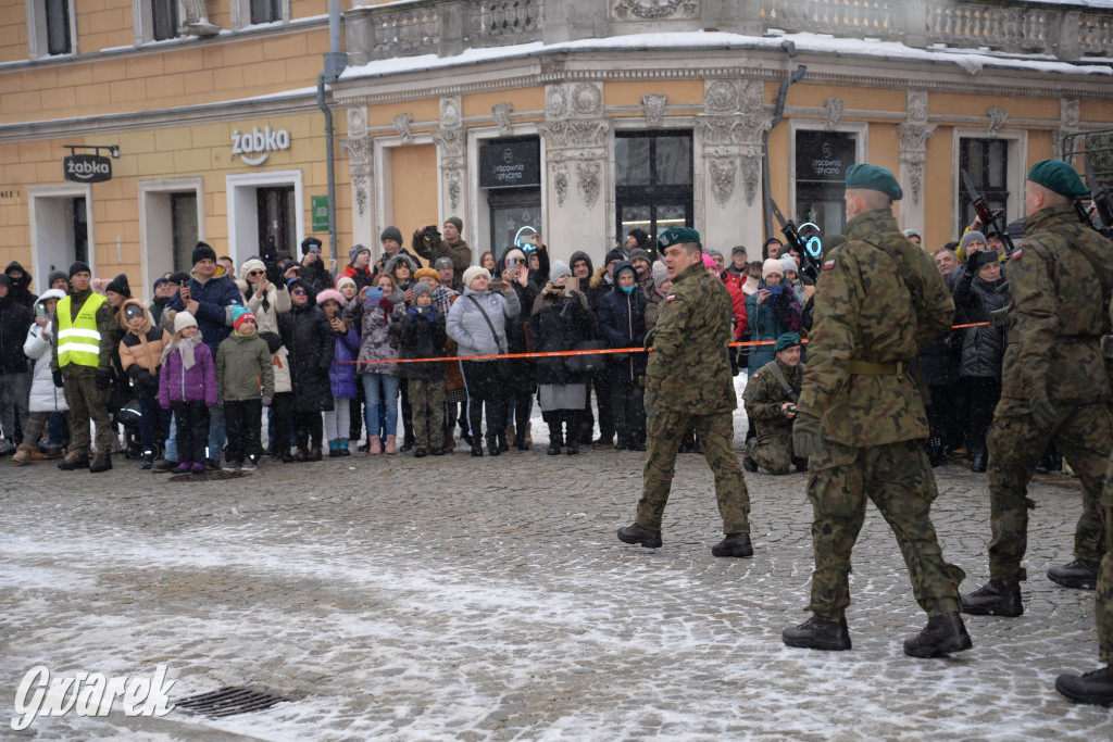 Tarnowskie Góry. Przysięga wojskowa na rynku