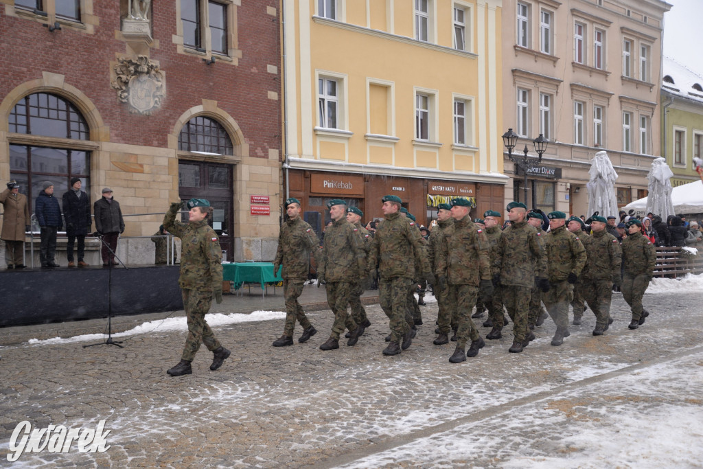 Tarnowskie Góry. Przysięga wojskowa na rynku