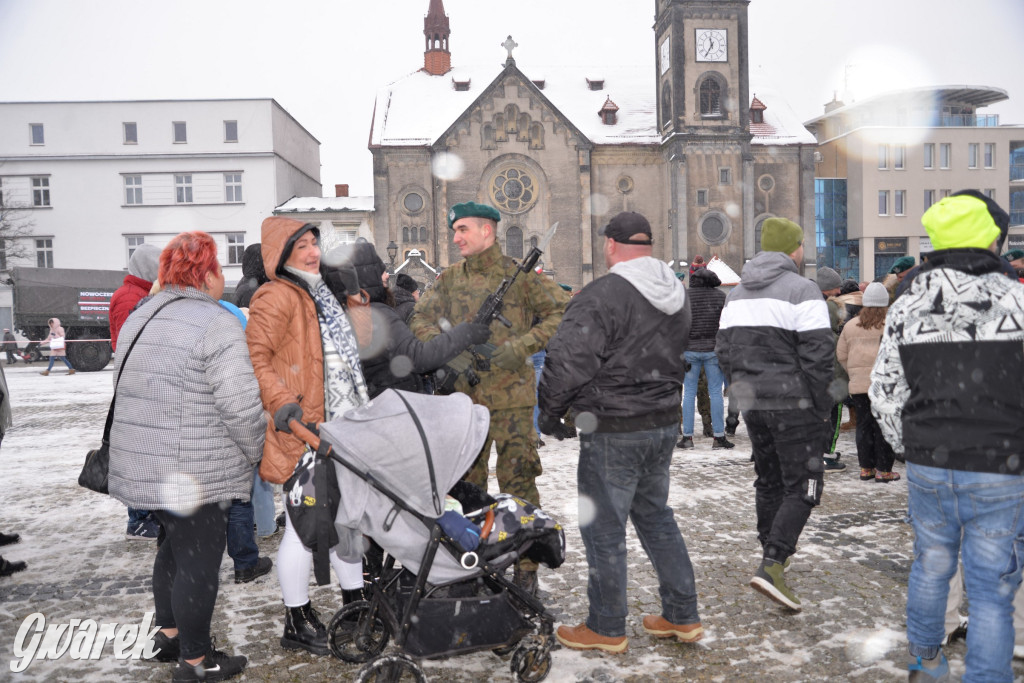 Tarnowskie Góry. Przysięga wojskowa na rynku