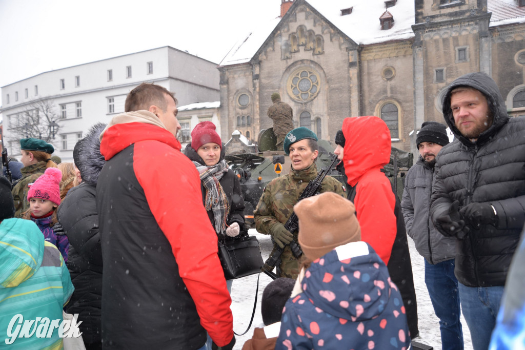 Tarnowskie Góry. Przysięga wojskowa na rynku