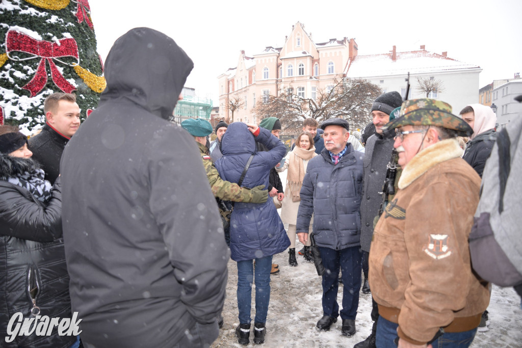 Tarnowskie Góry. Przysięga wojskowa na rynku