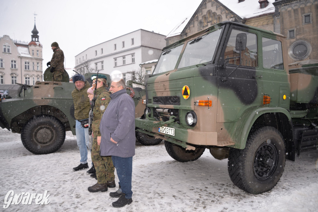 Tarnowskie Góry. Przysięga wojskowa na rynku