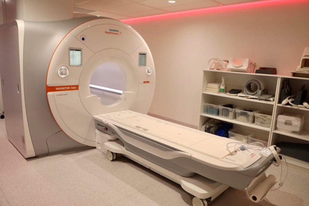 Nowy sprzęt w szpitalu. To rezonans magnetyczny