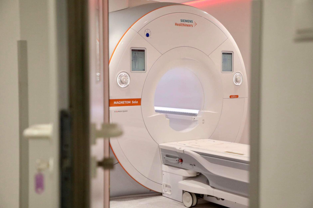 Nowy sprzęt w szpitalu. To rezonans magnetyczny