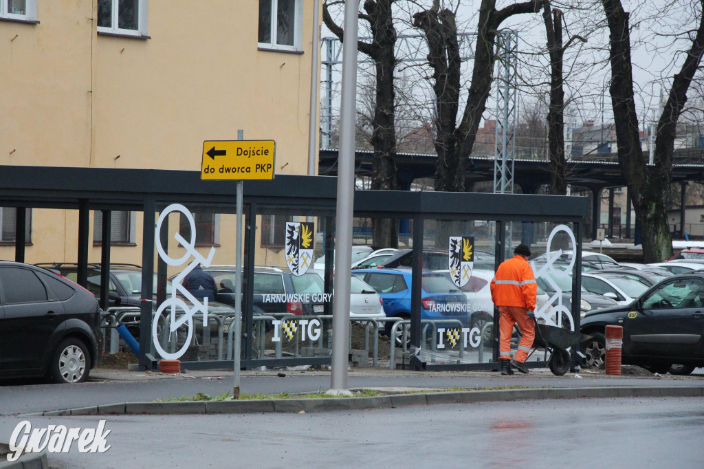 Tarnowskie Góry. Budują ścieżki rowerowe, są korki