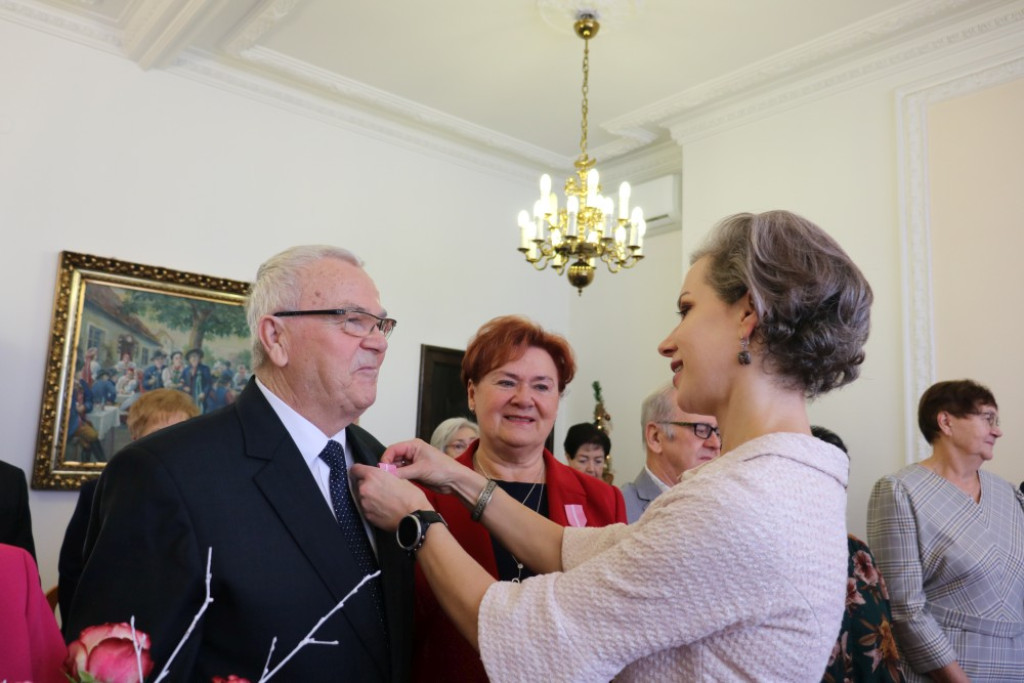 Jubileusze małżeńskie. 50 i 60 lat po ślubie [FOTO]