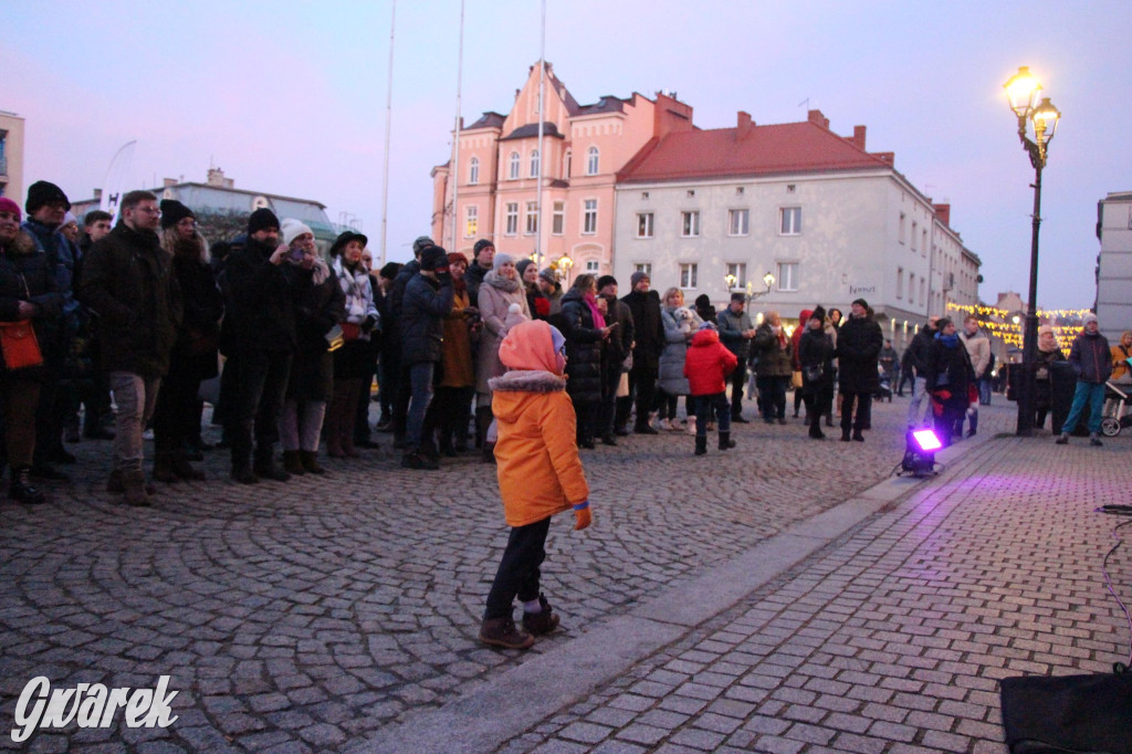 Tarnowskie Góry. Tłumy na jarmarku bożonarodzeniowym [FOTO]