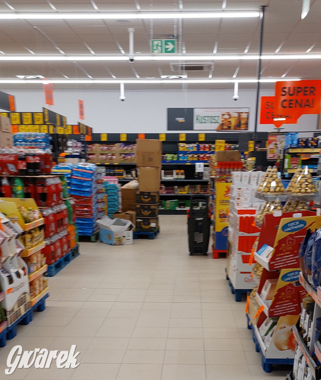 Radzionków. Przy Dino otwarto Biedronkę