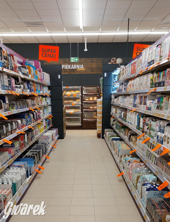 Radzionków. Przy Dino otwarto Biedronkę