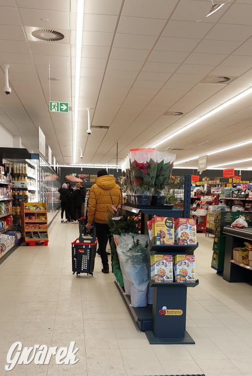 Radzionków. Przy Dino otwarto Biedronkę