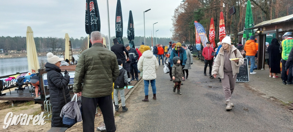 Sylwestrowie morsowanie. Do siego roku! [FOTO]