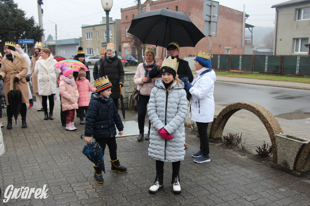 Orzech. Orszak Trzech Króli przeszedł przez miejscowość