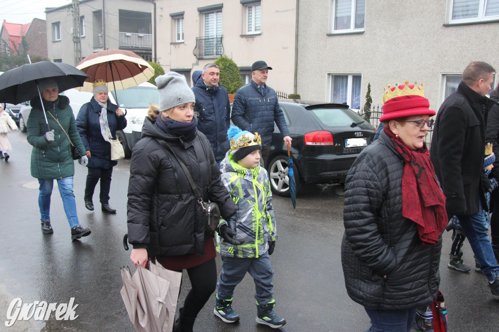 Orzech. Orszak Trzech Króli przeszedł przez miejscowość