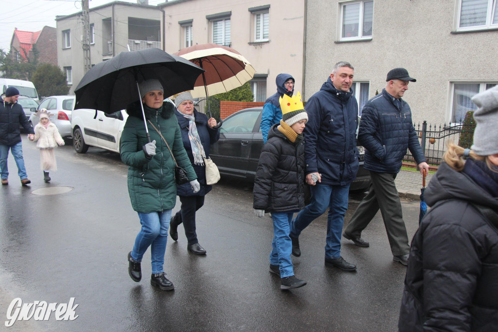 Orzech. Orszak Trzech Króli przeszedł przez miejscowość