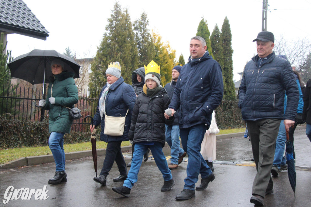 Orzech. Orszak Trzech Króli przeszedł przez miejscowość